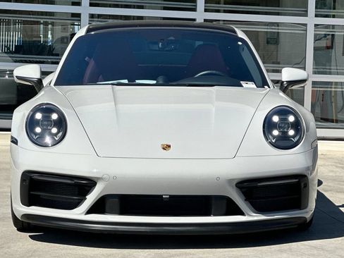 Used 2022 Porsche 911 Carrera GTS RWD image 11