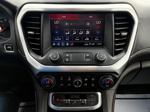Used 2021 GMC Acadia SLE w/ Driver Convenience Package FWD image 23