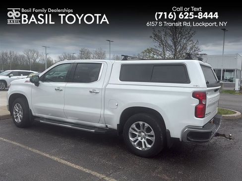 Used 2022 Chevrolet Silverado 1500 LTZ AWD/4WD image 1