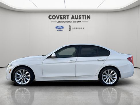 Used 2018 BMW 320i Sedan image 2