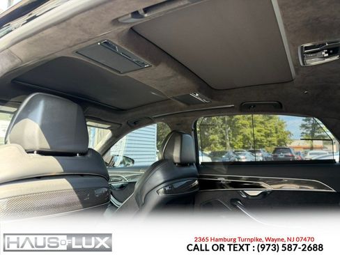 Used 2020 Audi S8 L w/ S8 Executive Package AWD/4WD image 24