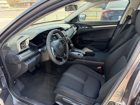 Used 2019 Honda Civic LX image 2