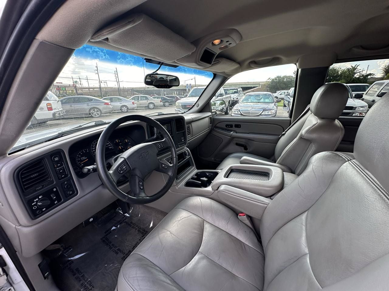 Used 2004 Chevrolet Silverado 1500 4x4 Extended Cab w/ Z71 Convenience Package 2 image 45