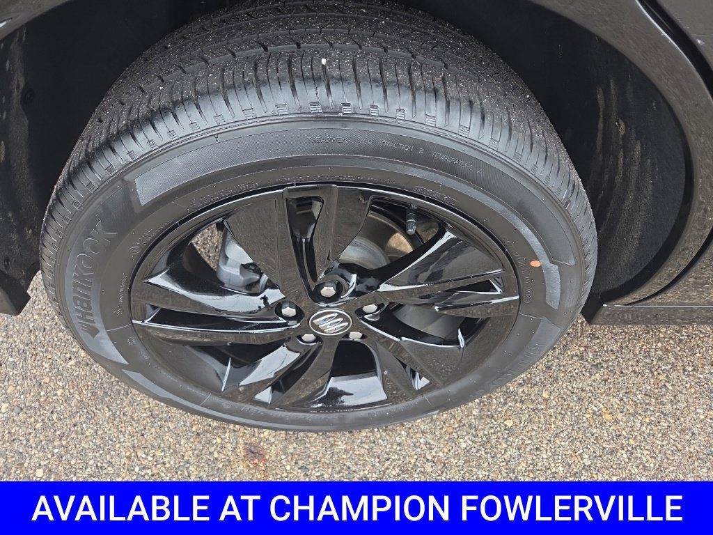 Used 2024 Buick Encore GX Sport Touring w/ Advanced Technology Package AWD/4WD image 11