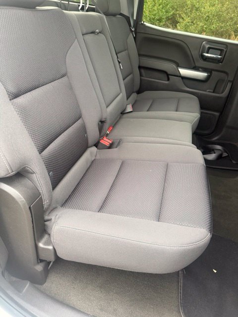 Used 2018 Chevrolet Silverado 1500 LT w/ LT Eassist Package RWD image 11