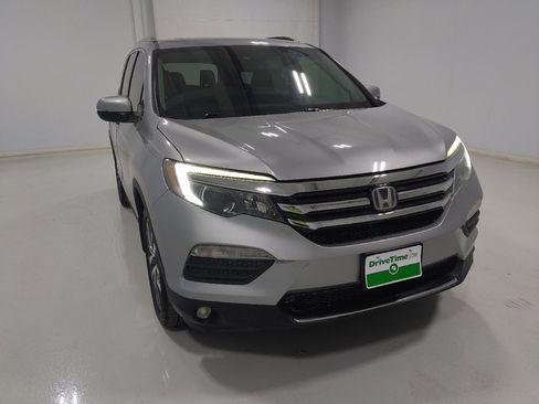 Used 2018 Honda Pilot Elite image 14
