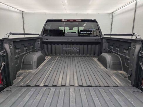 Used 2024 Chevrolet Silverado 1500 High Country w/ Technology Package image 34