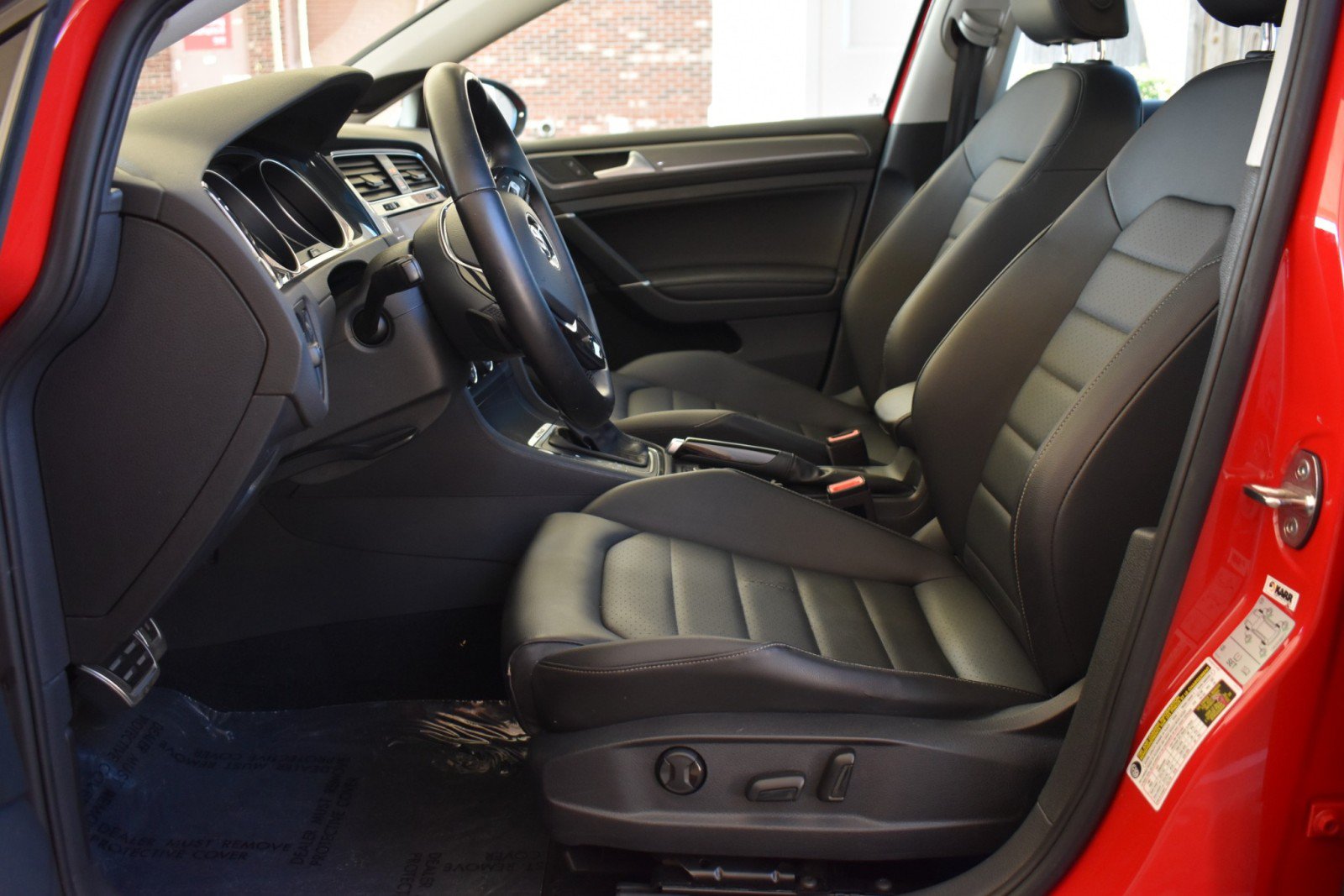 Used 2018 Volkswagen Golf Alltrack AWD/4WD image 30