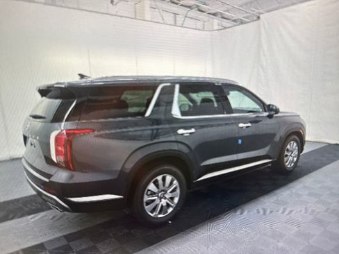Used 2025 Hyundai Palisade SEL image 2