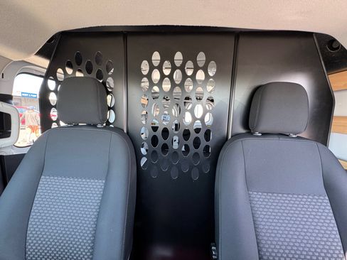 Used 2025 Ford Transit 250 Low Roof w/ Exterior Upgrade Package RWD image 32