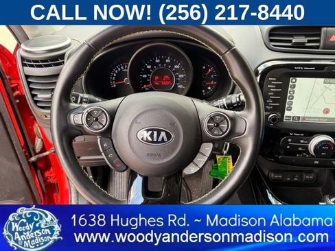 Used 2015 Kia Soul + w/ Audio Package FWD image 12