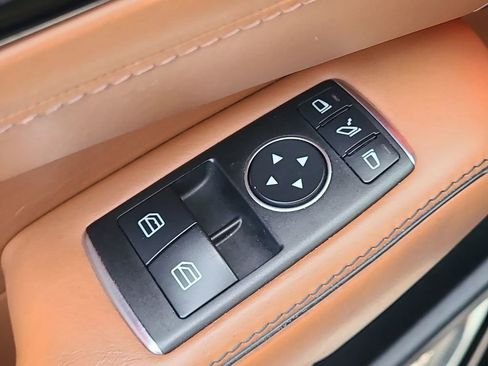 Used 2017 Mercedes-Benz SL 450 w/ Premium I Package image 30