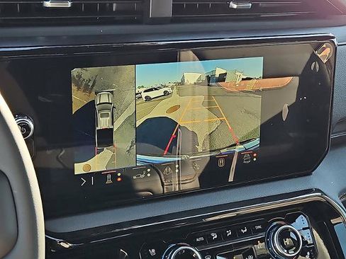 New 2026 GMC Sierra 1500 AT4 w/ Technology Package AWD/4WD image 15
