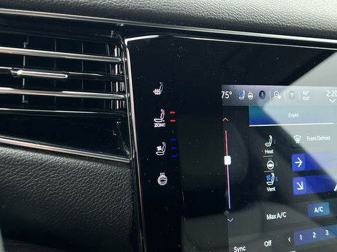 Used 2022 Jeep Wagoneer Series II w/ Convenience Group I image 18