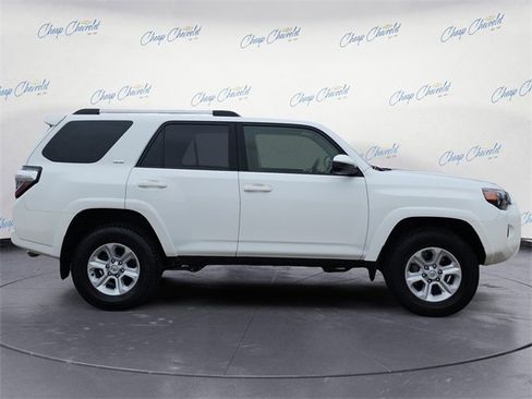 Used 2024 Toyota 4Runner SR5 image 6