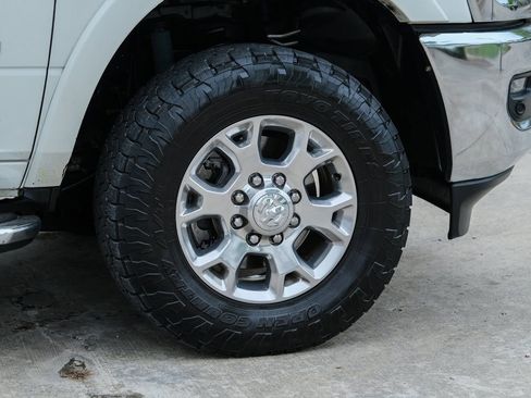 Used 2021 RAM 2500 Laramie AWD/4WD image 17