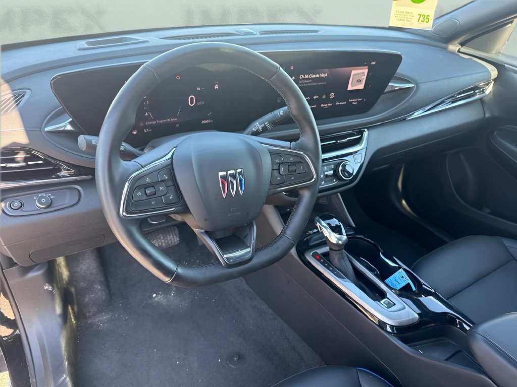 Used 2025 Buick Envista Sport Touring w/ Convenience I Package FWD image 11