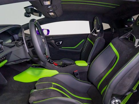 Used 2023 Lamborghini Huracan Tecnica RWD image 17