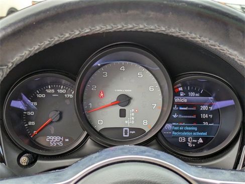 Used 2019 Porsche Macan S image 16