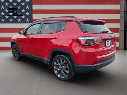 Used 2021 Jeep Compass Latitude FWD image 7