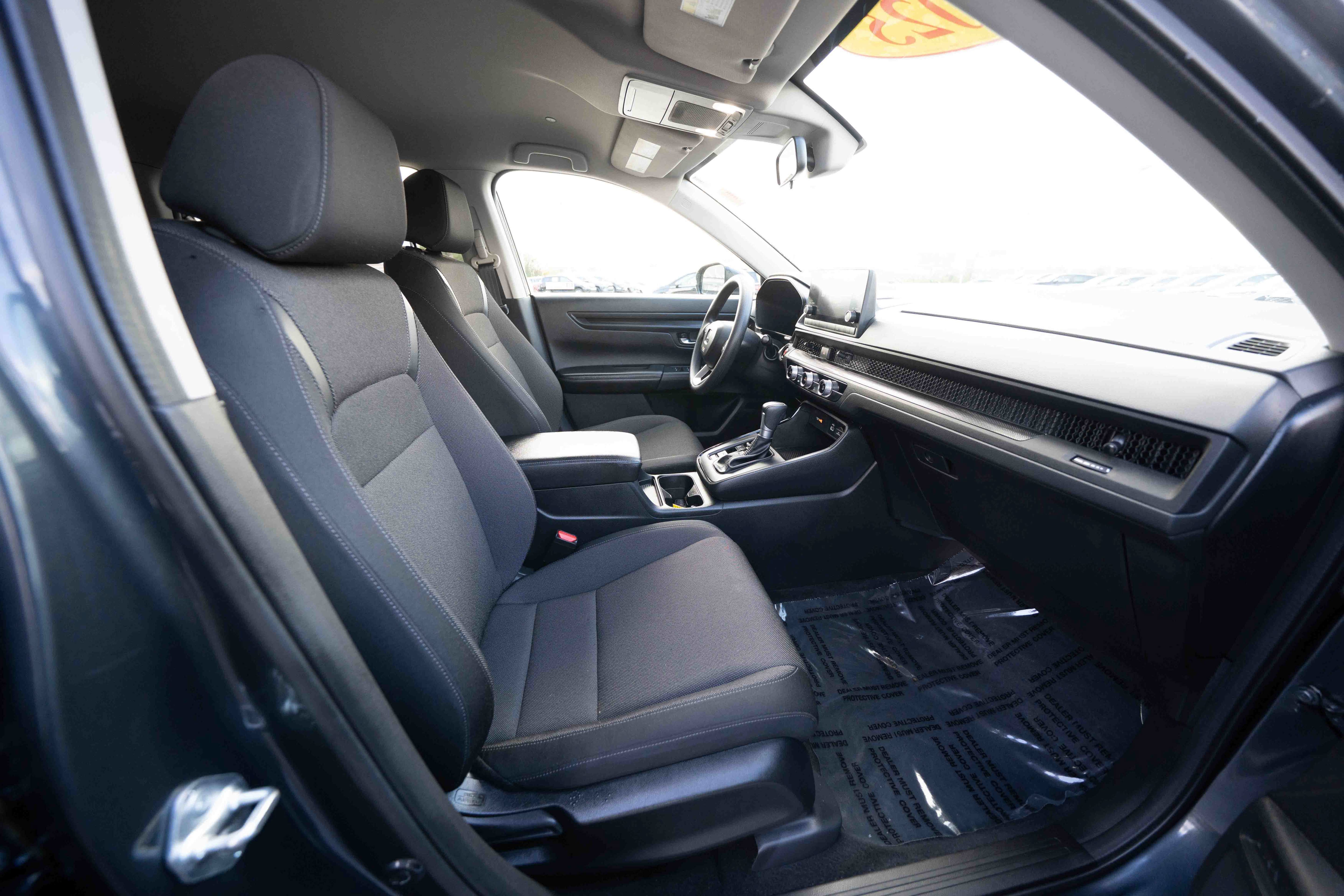 Used 2025 Honda CR-V LX image 27