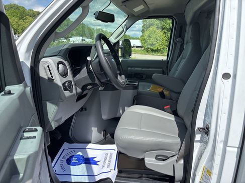 New 2025 Ford E-350 and Econoline 350 Super Duty w/ Power Equipment Group image 13