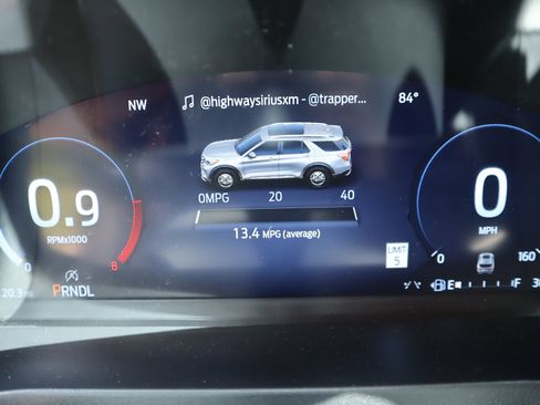 New 2026 Ford Explorer Active RWD image 4