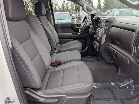 Used 2023 Chevrolet Silverado 1500 Custom image 11