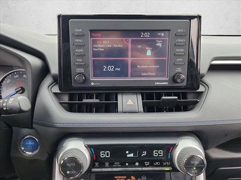 Used 2022 Toyota RAV4 SE image 20