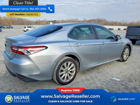 Used 2019 Toyota Camry LE image 4