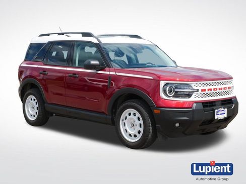 Used 2025 Ford Bronco Sport Heritage w/ Convenience Package AWD/4WD image 1