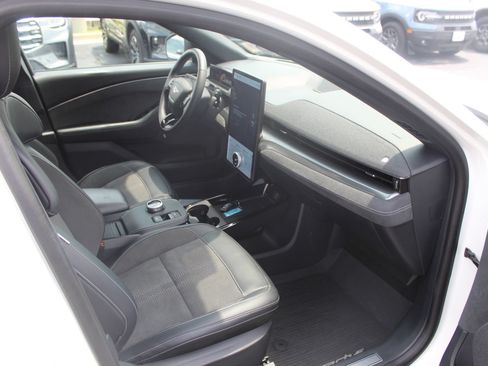 Used 2022 Ford Mustang Mach-E GT w/ GT Performance Edition AWD/4WD image 12