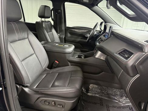 Used 2023 Chevrolet Suburban RST w/ Luxury Package AWD/4WD image 51