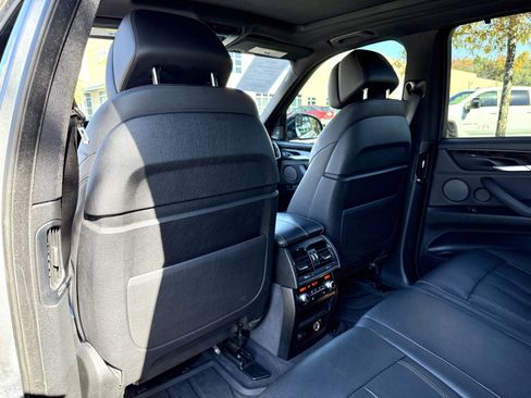 Used 2018 BMW X5 xDrive50i w/ Executive Package image 39