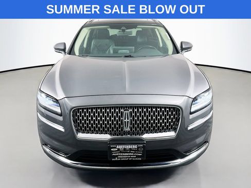 Used 2021 Lincoln Nautilus Reserve w/ Class II Trailer Tow Package AWD/4WD image 2