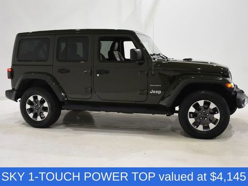Used 2022 Jeep Wrangler Unlimited Sahara w/ LED Lighting Group AWD/4WD image 3