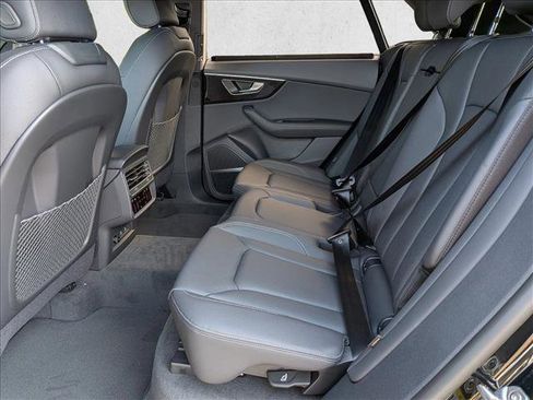 New 2026 Audi Q8 Premium Plus image 16