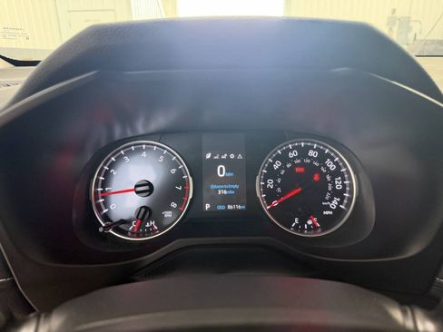 Used 2022 Toyota RAV4 LE w/ Carpet Mat Package (TMS) AWD/4WD image 14