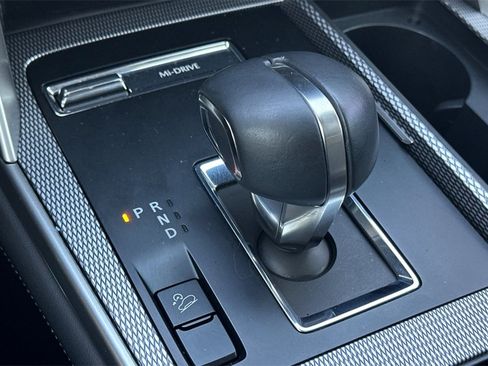 Used 2024 MAZDA CX-90 3.3 Turbo w/ Preferred Package image 25