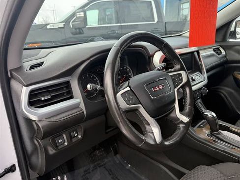 Used 2019 GMC Acadia SLE w/ LPO, Black Accent Package image 2