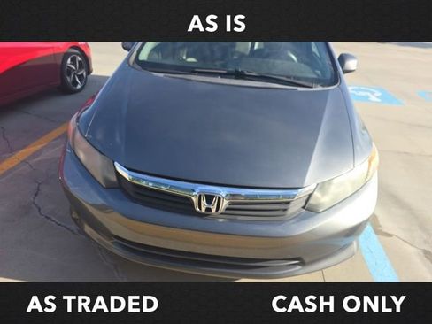 Used 2012 Honda Civic LX image 2
