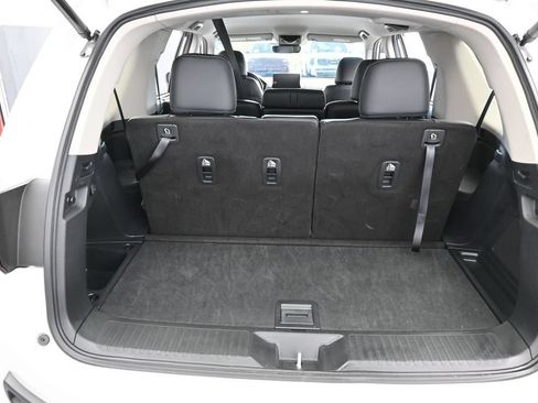 Used 2025 Honda Pilot EX-L image 43