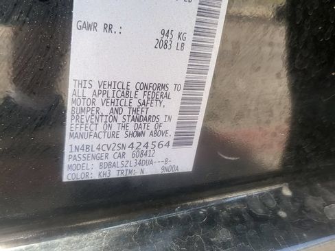 Used 2025 Nissan Altima 2.5 SR FWD image 7
