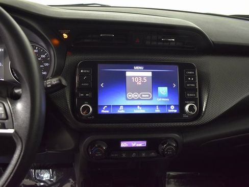 Certified 2022 Nissan Kicks SV image 14