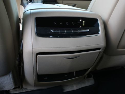 Used 2023 Cadillac Escalade ESV Premium Luxury w/ Performance Package AWD/4WD image 19