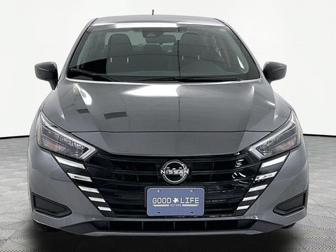 Used 2025 Nissan Versa S w/ Trunk Package FWD image 2
