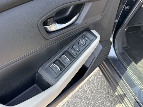 Certified 2025 Honda Accord LX image 15