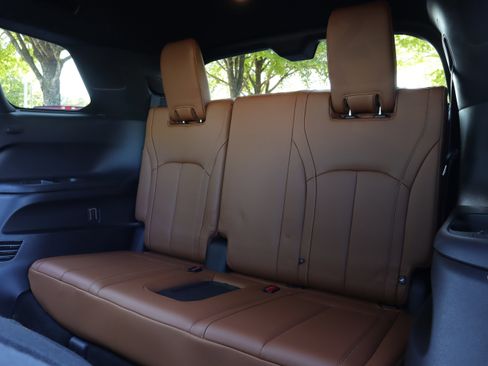 Used 2023 INFINITI QX60 Autograph w/ Cargo Package image 11