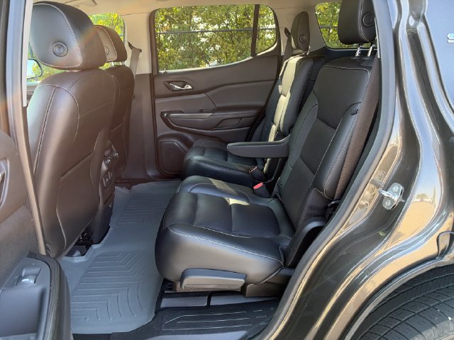 Used 2019 GMC Acadia SLT FWD image 14