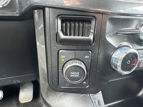 Used 2023 Ford F150 XLT w/ Equipment Group 302A High AWD/4WD image 34